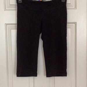 Avani Black Capri Leggings Sz M